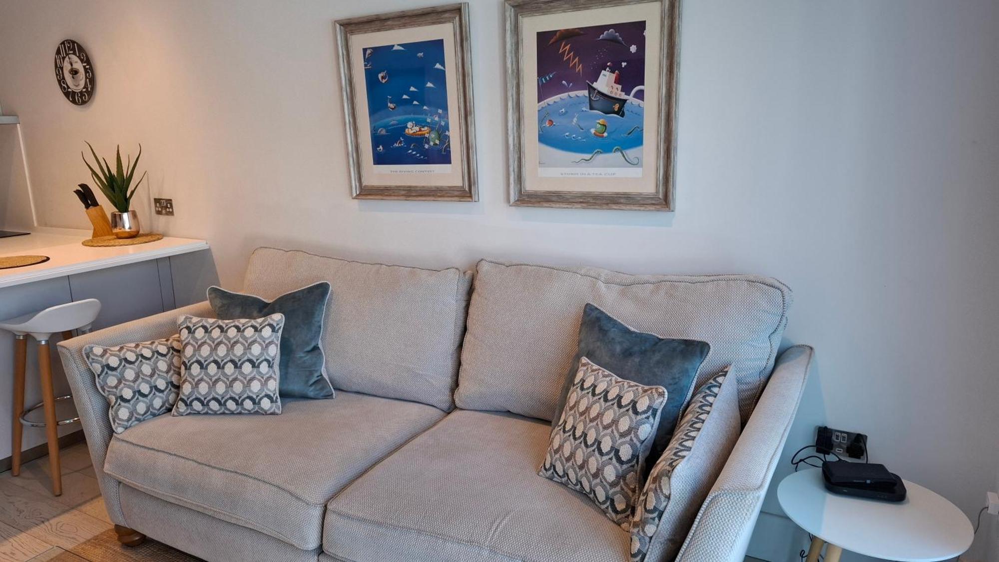 Saltwater Suites At Fistral นิวคีย์ ห้อง รูปภาพ