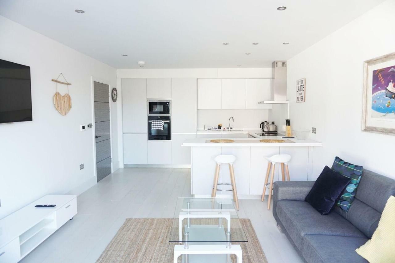 Saltwater Suites At Fistral นิวคีย์ ภายนอก รูปภาพ